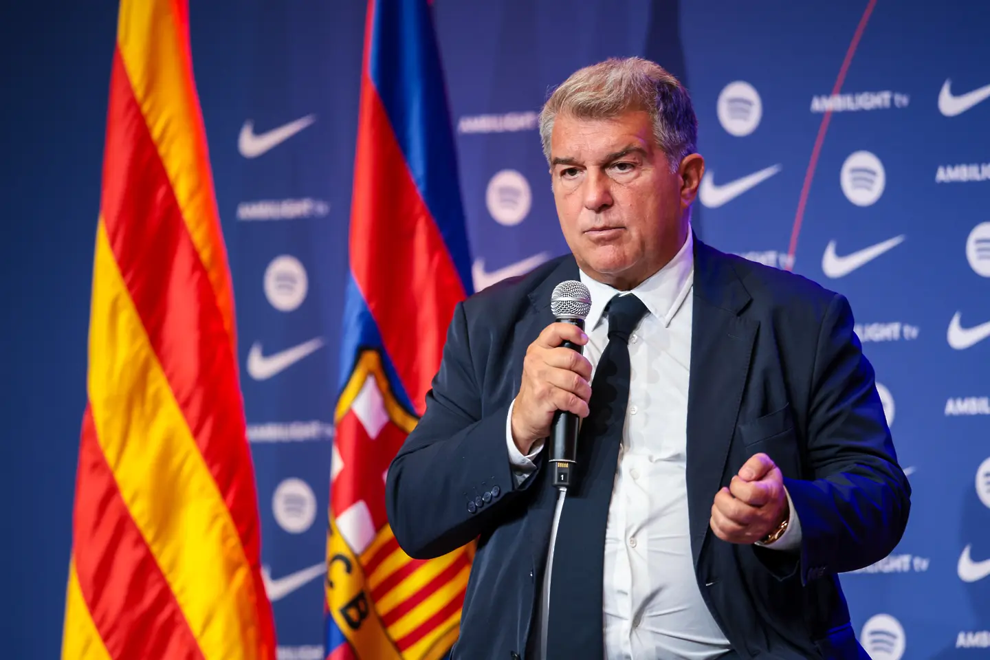 Лапорта: Ла Лига и Федерацијата се обидоа да ја дестабилизираат Барселона
