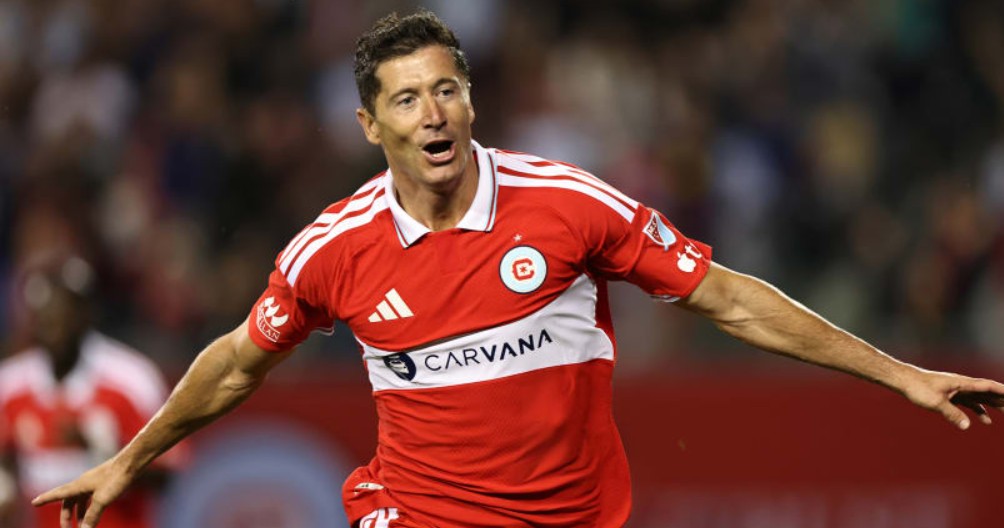 Тој ме гледа од горе-Левандовски со трогателна посвета за двата први гола во МЛС